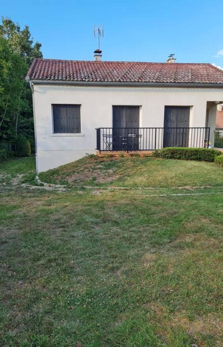 Maison Retour Vers Le Futur - 2 Chambres / Jardin Marmagne  Bagian luar foto